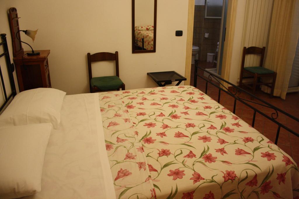 Kerkent Bed and Breakfast Αγκριτζέντο Δωμάτιο φωτογραφία